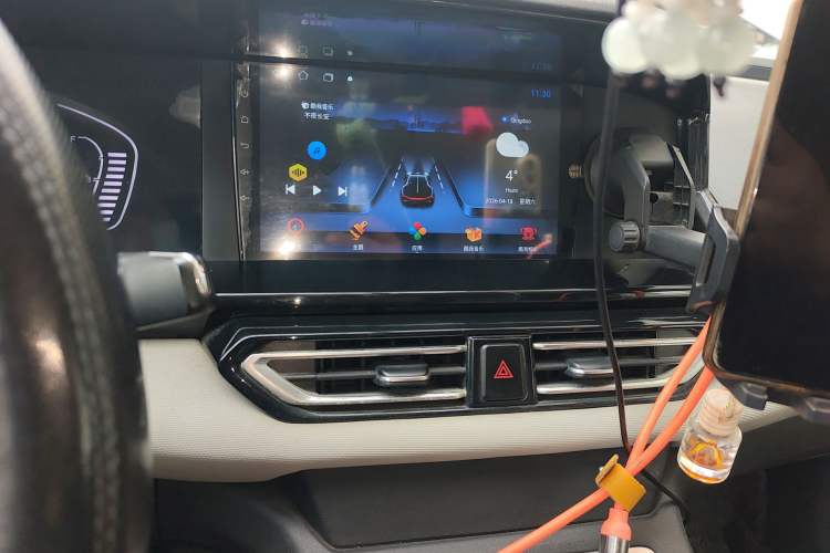 Used Dongfeng Aeolus E70 2021 Revised Version 500 Pro Ultra-Comfort Edition Audio And AC Panel