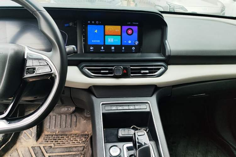 Used Dongfeng Aeolus E70 2021 Revised Version 3 500 Ultra-Comfort Edition Audio And AC Panel