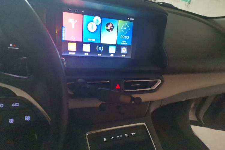 Used Dongfeng Aeolus E70 2021 Revised Version 2 500 Ultra-Comfort Edition Audio And AC Panel