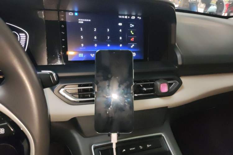 Used Dongfeng Aeolus E70 2021 Revised Version 3 500 Ultra-Comfort Edition Audio And AC Panel