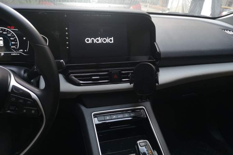 Used Dongfeng Aeolus E70 2021 Revised Version 500 Ultra-Comfort Edition Audio And AC Panel