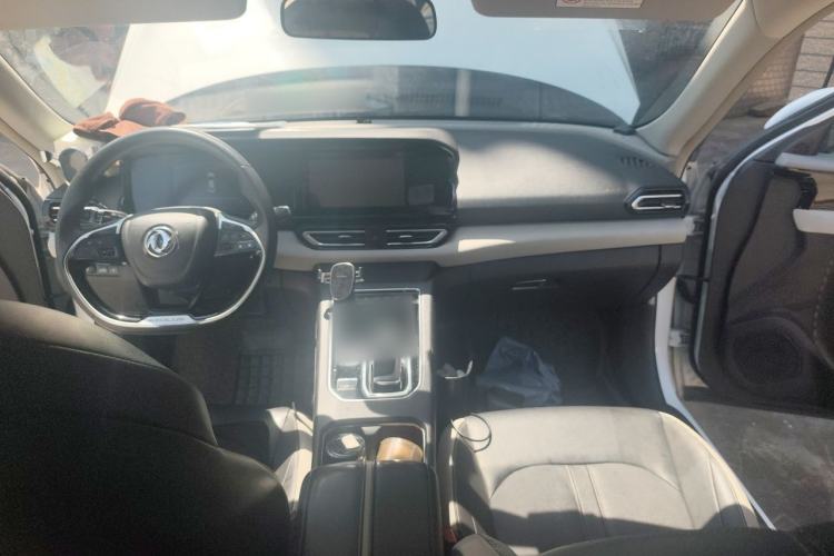 Used Dongfeng Aeolus E70 2021 Revised Version 3 500 Ultra-Comfort Edition Center Console