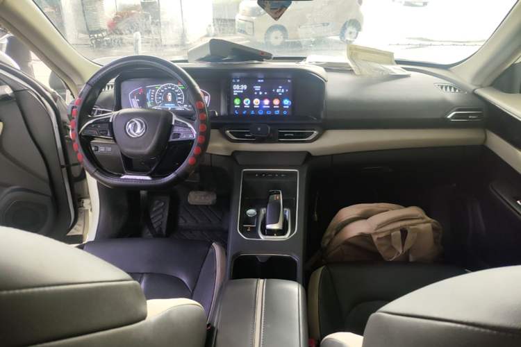 Used Dongfeng Aeolus E70 2021 Revised Version 2 500 Ultra-Comfort Edition Center Console