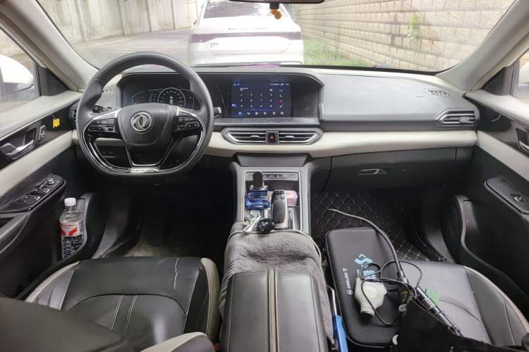 Used Dongfeng Aeolus E70 2021 500 PLUS Ultra-Comfort Edition Center Console