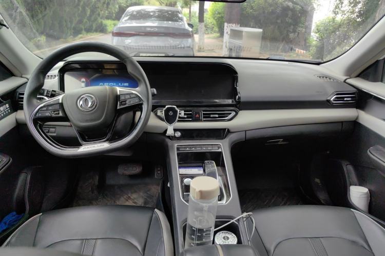 Used Dongfeng Aeolus E70 2021 500 Ultra-Comfort Edition Center Console