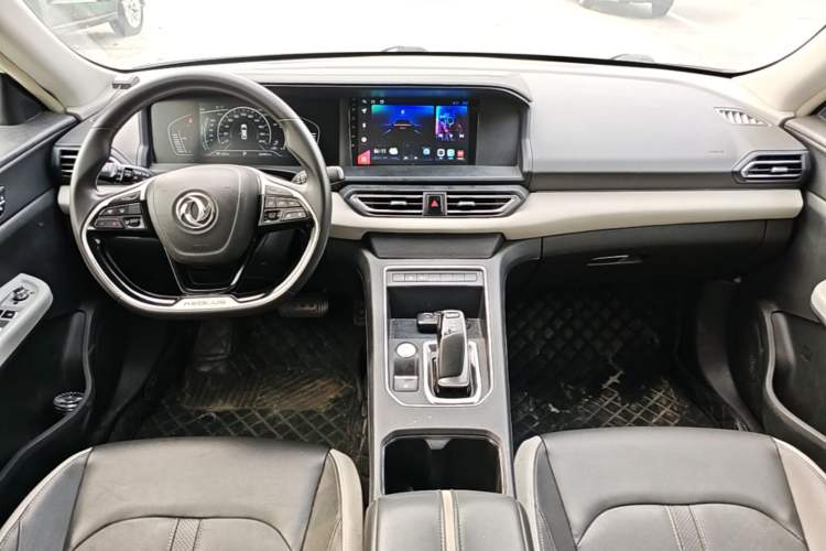 Used Dongfeng Aeolus E70 2021 Revised Version 360H Battery-Swap Edition Center Console