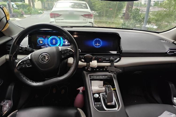 Used Dongfeng Aeolus E70 2021 500 Super Delight Edition Center Console