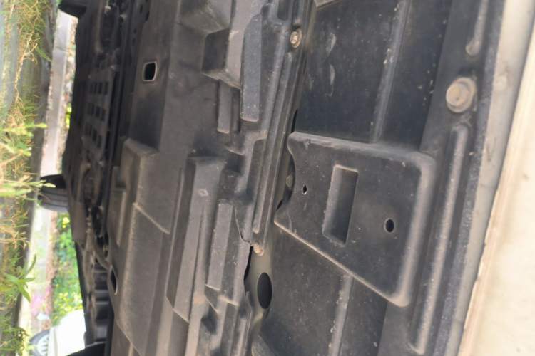 Used Dongfeng Aeolus E70 2021 Revised Version 360H Battery-Swap Edition Chassis Front