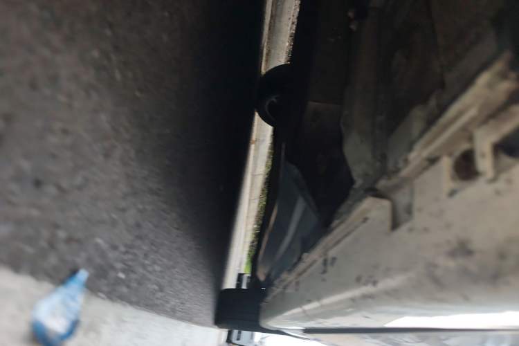 Used Dongfeng Aeolus E70 2021 Revised Version 500 Ultra-Comfort Edition Chassis Front Left