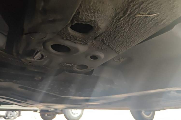 Used Dongfeng Aeolus E70 2021 500 Super Delight Edition Chassis Front Left