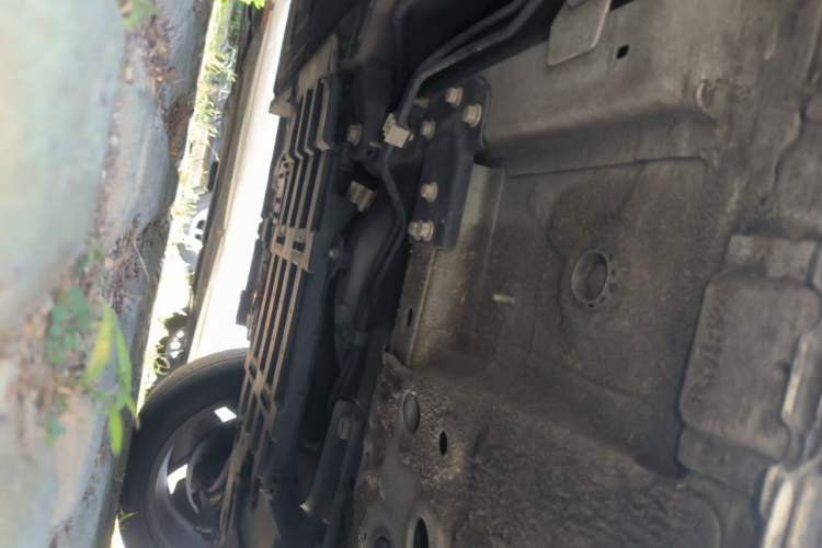 Used Dongfeng Aeolus E70 2021 Revised Version 360H Battery-Swap Edition Chassis Front Right