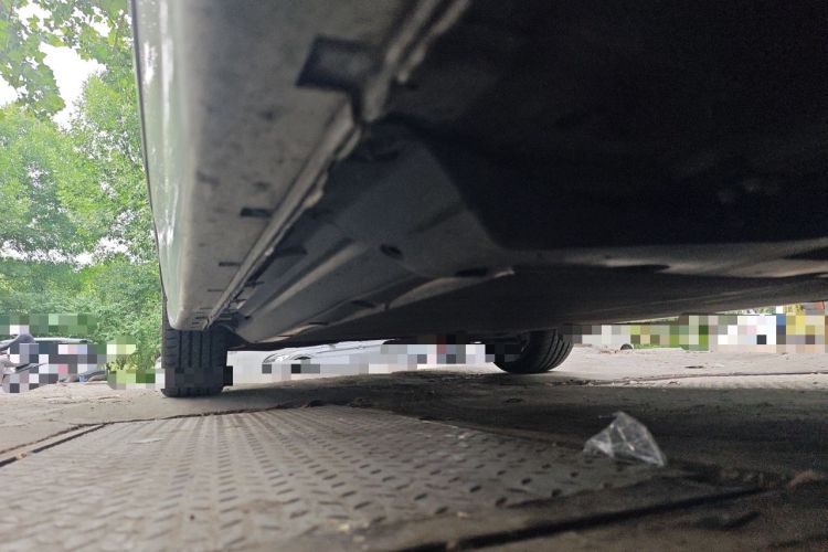 Used Dongfeng Aeolus E70 2021 Revised Version 500 Super Delight Edition Chassis Front Right