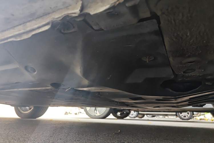Used Dongfeng Aeolus E70 2021 500 Super Delight Edition Chassis Front Right