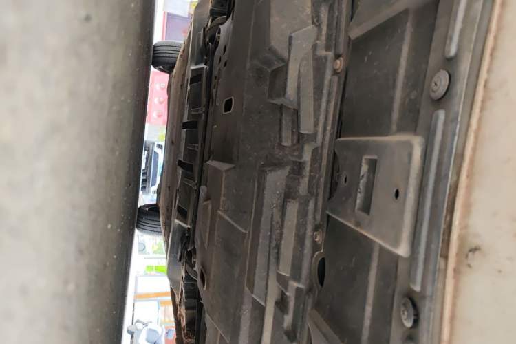 Used Dongfeng Aeolus E70 2021 Revised Version 500 Ultra-Comfort Edition Chassis Front