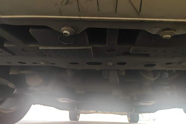 Used Dongfeng Aeolus E70 2021 500 Super Delight Edition Chassis Front