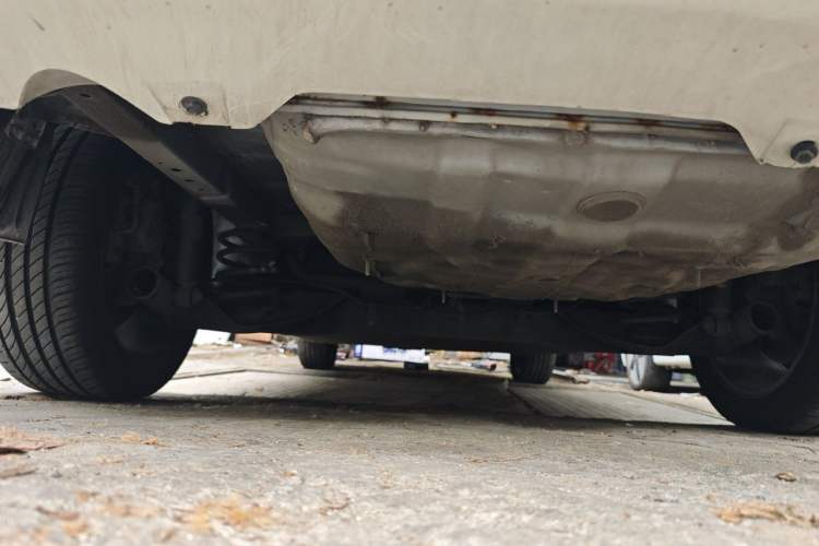 Used Dongfeng Aeolus E70 2021 Revised Version 500 Super Delight Edition Chassis Rear