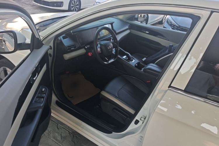 Used Dongfeng Aeolus E70 2021 Revised Version 3 500 Ultra-Comfort Edition Driver Seat