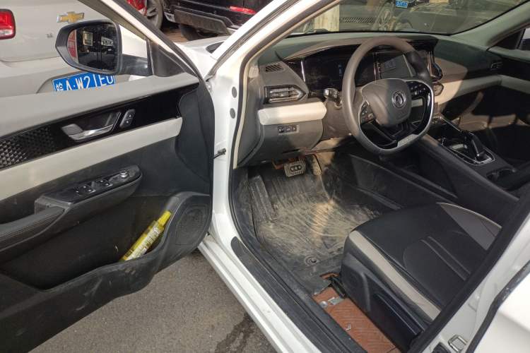 Used Dongfeng Aeolus E70 2021 360H Battery-Swap Version Driver Seat
