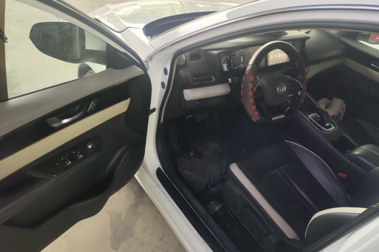 Used Dongfeng Aeolus E70 2021 Revised Version 2 500 Ultra-Comfort Edition Driver Seat