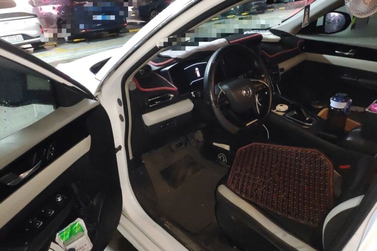 Used Dongfeng Aeolus E70 2021 500 Ultra-Comfort Edition Driver Seat
