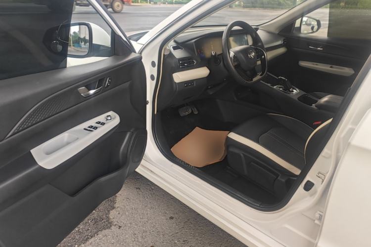 Used Dongfeng Aeolus E70 2021 Revised Version 3 500 Ultra-Comfort Edition Driver Seat
