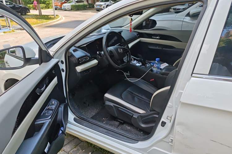 Used Dongfeng Aeolus E70 2021 Revised Version 500 Ultra-Comfort Edition Driver Seat
