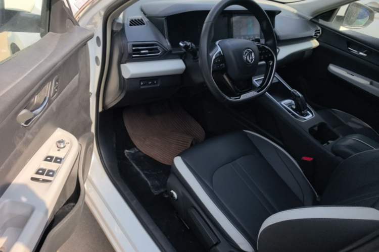 Used Dongfeng Aeolus E70 2021 360H Battery-Swap Version Driver Seat