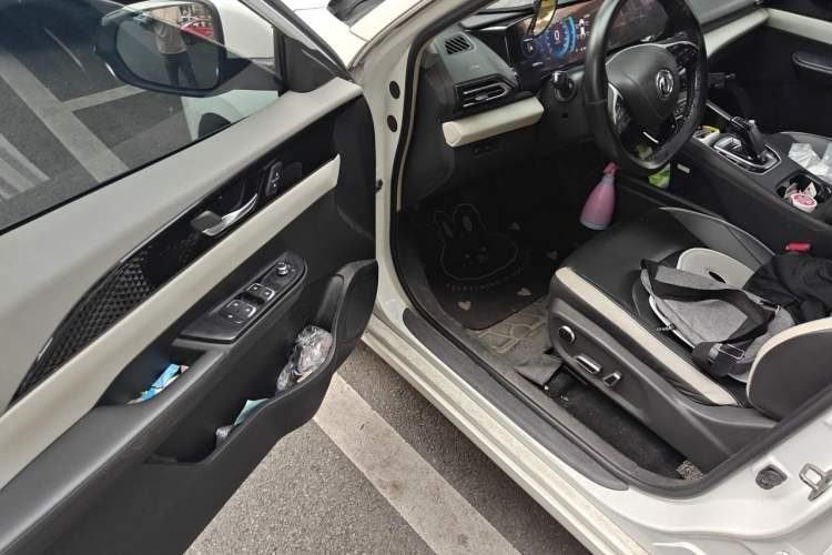 Used Dongfeng Aeolus E70 2021 500 Super Delight Edition Driver Seat