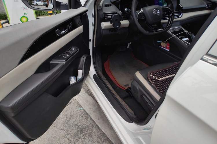 Used Dongfeng Aeolus E70 2021 Revised Version 3 500 Ultra-Comfort Edition Driver Seat