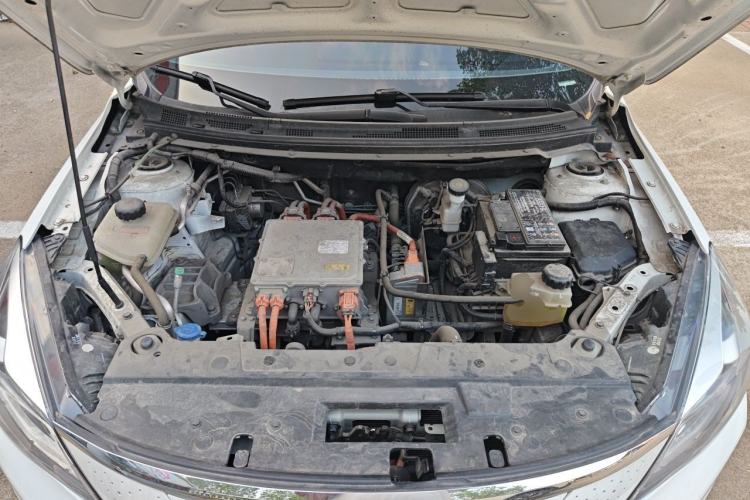 Used Dongfeng Aeolus E70 2021 Revised Version 360H Battery-Swap Edition Engine Bay