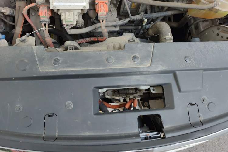 Used Dongfeng Aeolus E70 2021 Revised Version 500 Ultra-Comfort Edition Engine Bay