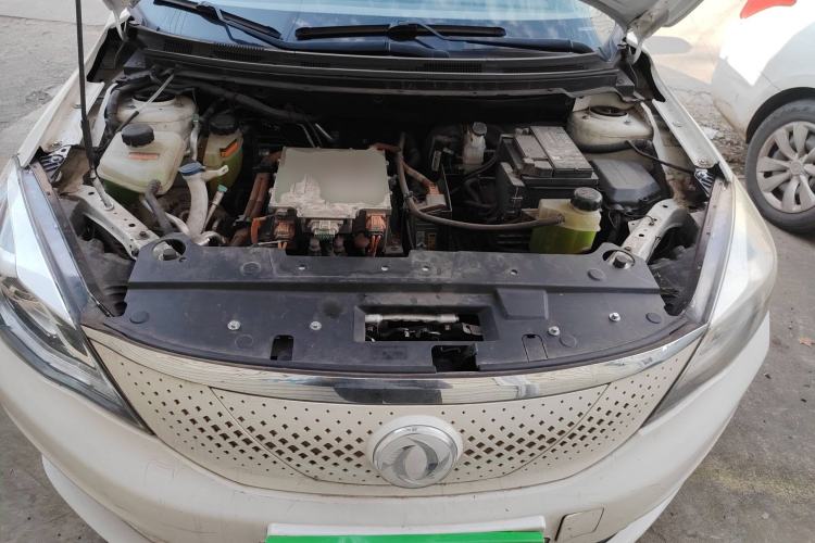 Used Dongfeng Aeolus E70 2021 500 Ultra-Comfort Edition Engine Bay