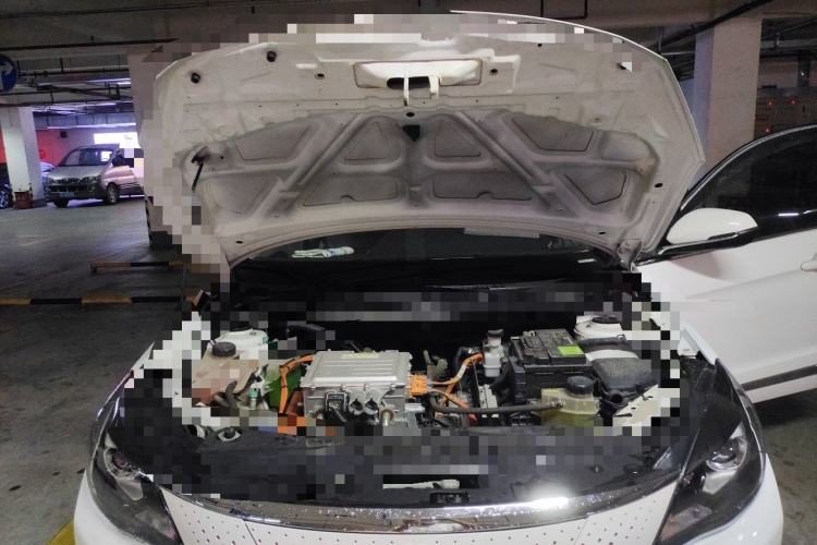 Used Dongfeng Aeolus E70 2021 500 Ultra-Comfort Edition Engine Bay