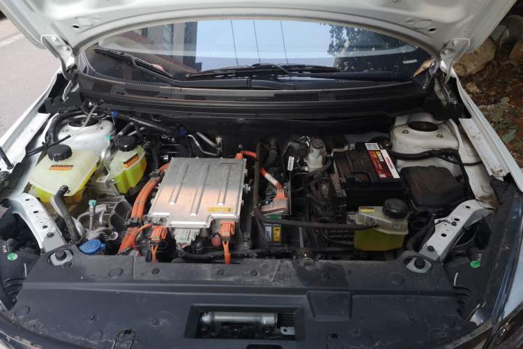 Used Dongfeng Aeolus E70 2021 Revised Version 500 Ultra-Comfort Edition Engine Bay