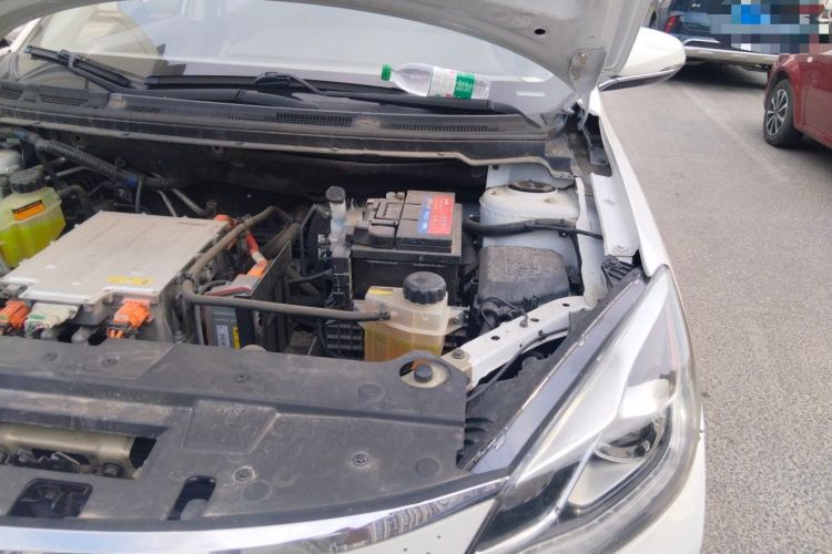 Used Dongfeng Aeolus E70 2021 Revised Version 500 Ultra-Comfort Edition Engine Bay Left