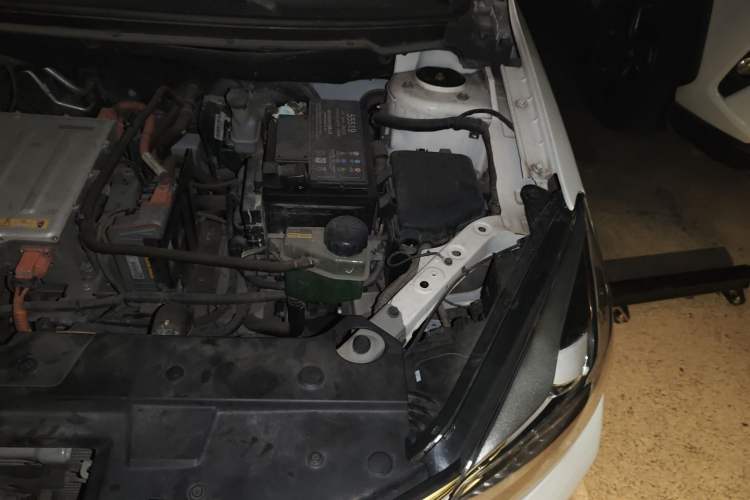 Used Dongfeng Aeolus E70 2021 Revised Version 3 500 Ultra-Comfort Edition Engine Bay Left