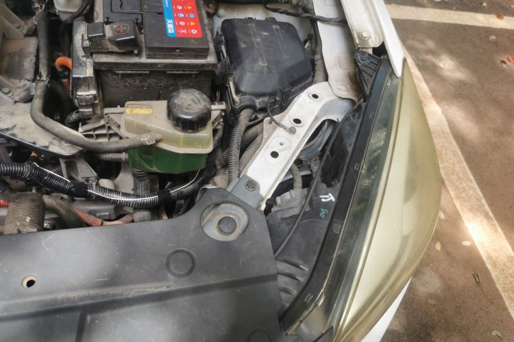 Used Dongfeng Aeolus E70 2021 500 Super Delight Edition Engine Bay Left