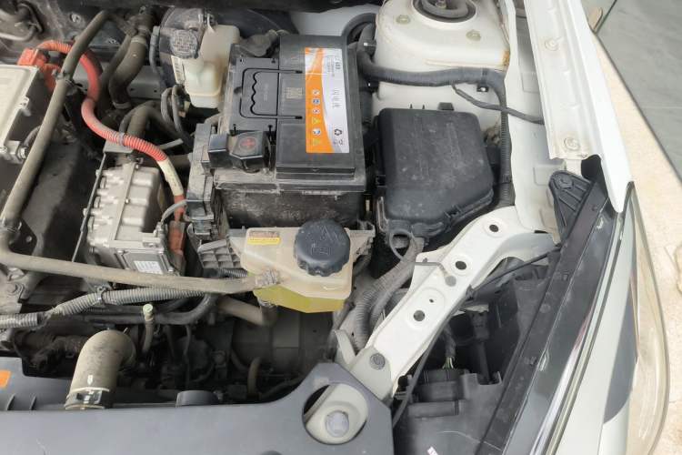 Used Dongfeng Aeolus E70 2021 Revised Version 3 500 Ultra-Comfort Edition Engine Bay Left