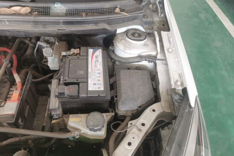 Used Dongfeng Aeolus E70 2021 Revised Version 3 500 Ultra-Comfort Edition Engine Bay Left