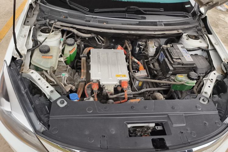 Used Dongfeng Aeolus E70 2021 Revised Version 2 500 Ultra-Comfort Edition Engine Bay