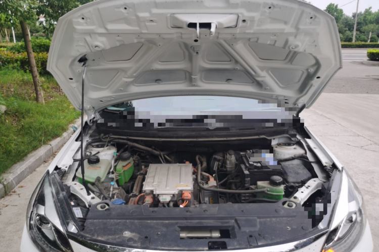 Used Dongfeng Aeolus E70 2021 Revised Version 2 500 Super Delight Edition Engine Bay