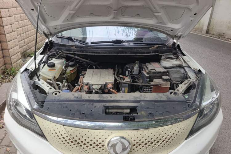 Used Dongfeng Aeolus E70 2021 500 PLUS Ultra-Comfort Edition Engine Bay