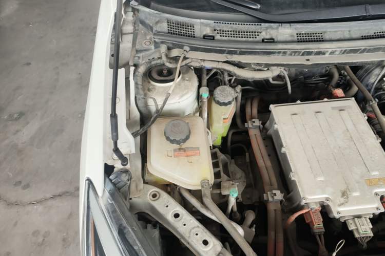 Used Dongfeng Aeolus E70 2021 Revised Version 2 500 Ultra-Comfort Edition Engine Bay Right
