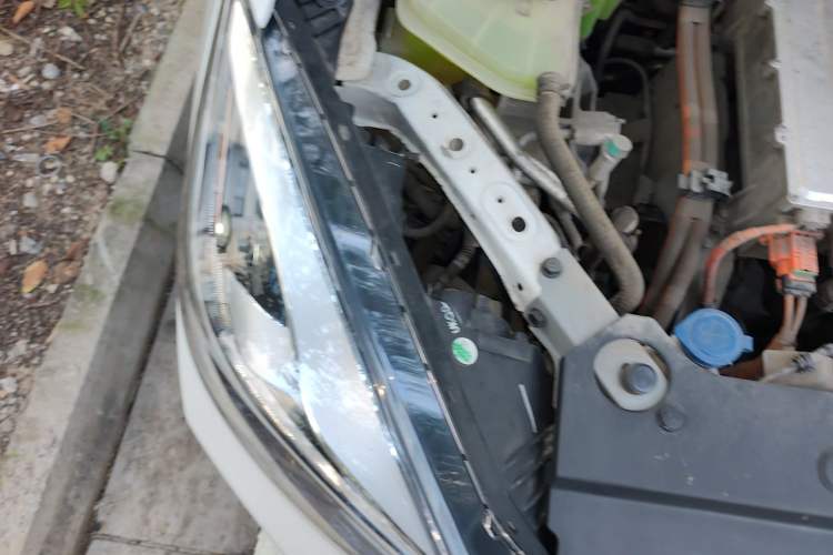 Used Dongfeng Aeolus E70 2021 Revised Version 500 Ultra-Comfort Edition Engine Bay Right