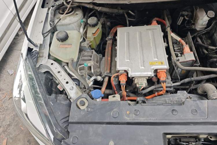 Used Dongfeng Aeolus E70 2021 Revised Version 500 Super Delight Edition Engine Bay Right