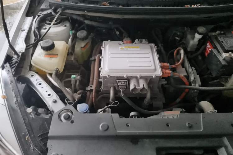 Used Dongfeng Aeolus E70 2021 Revised Version 3 500 Ultra-Comfort Edition Engine Bay Right