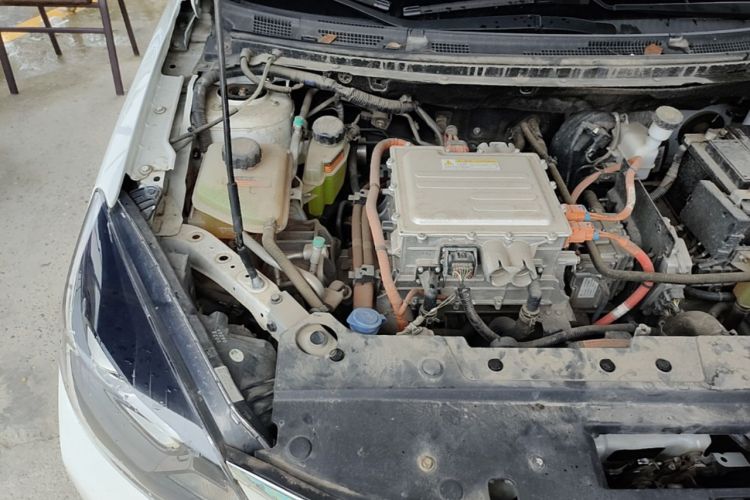 Used Dongfeng Aeolus E70 2021 Revised Version 500 Ultra-Comfort Edition Engine Bay Right