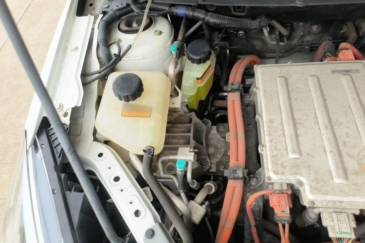Used Dongfeng Aeolus E70 2021 Revised Version 3 500 Ultra-Comfort Edition Engine Bay Right