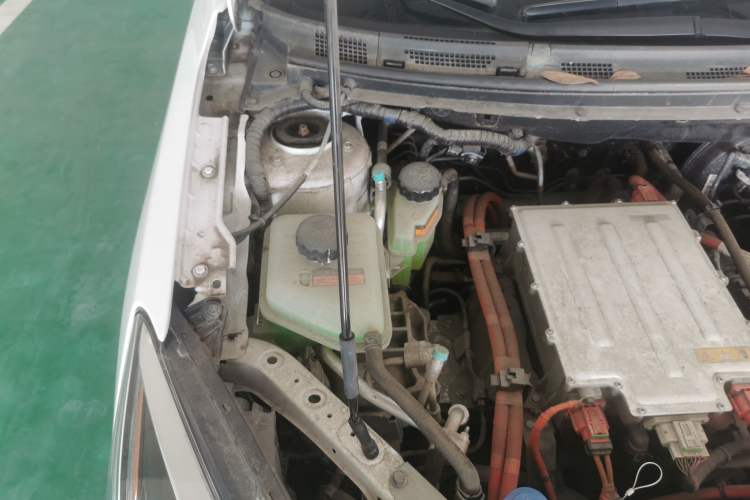 Used Dongfeng Aeolus E70 2021 Revised Version 3 500 Ultra-Comfort Edition Engine Bay Right