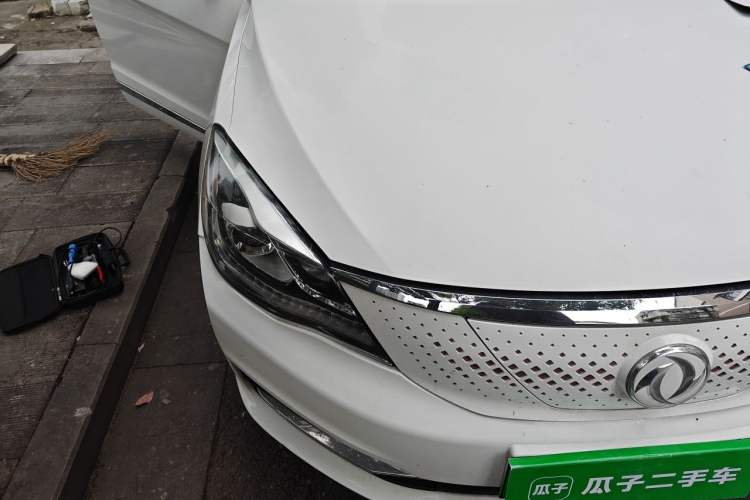 Used Dongfeng Aeolus E70 2021 500 Super Delight Edition Engine Bay Right
